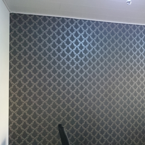 Tapettiseinä Puotilaan